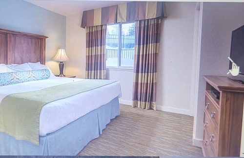 Round Hill Village Apartamento | Cozy 1-bedroom apartment with WiFi and fitness room in lovely Zephyr Cove