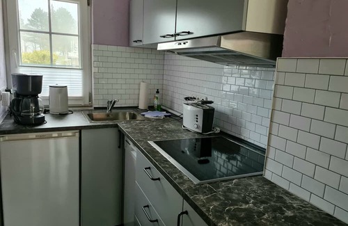 Joachimsthal Apartamento | Apartment 'Bungalow Grün 2 Schlafzimmer' with Private Terrace, Shared Garden and Wi-Fi