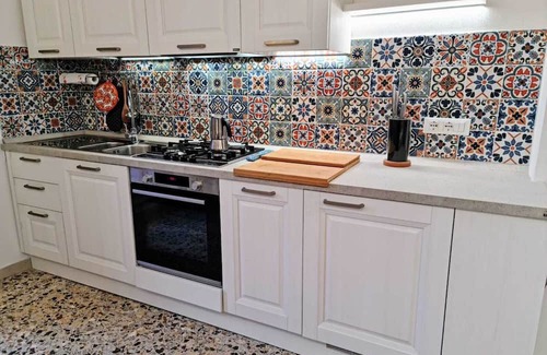Palombaro Casa | Authentic Village Townhouse & Optional Apartment
