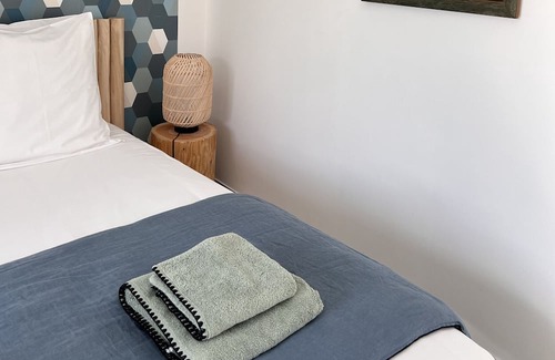 Caro Apartamento | Apartment 'Maison Biscaya Appt 2 À 4 Pers' with Mountain View, Shared Pool and Wi-Fi