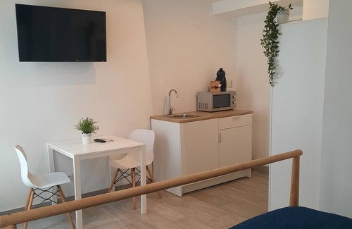 Benicalap Apartamento | Cozy Apartment With Balcony - Wifi Free