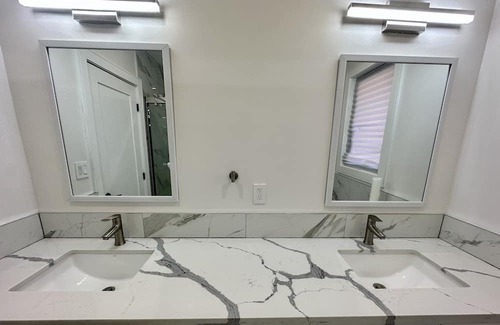 Hamilton Casa | Entire home in Dundas