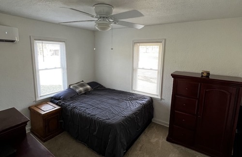 Fairfield Casa | Park view 2-bedroom home with outdoor dining and high speed WiFi in Fairfield