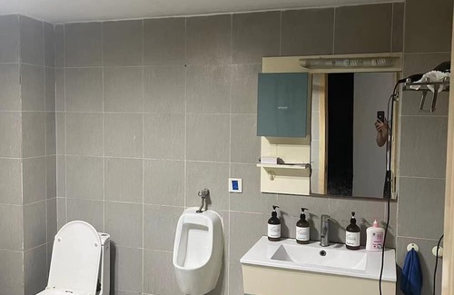 Jiang Bei Apartamento | Friendly shared gay guesthouse in Guanyinqiao, Chongqing.