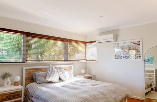 Gnarabup Casa | Surfside Escape - Beachside Home