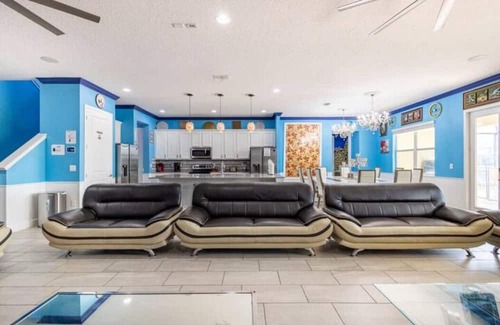 Kissimmee Casa | Space - Wonder - Sports Listing