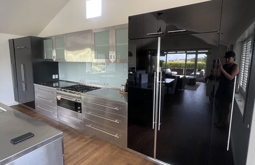 Remuera Casa | Spacious Haven in Prime Location: Your Ideal Holiday Getaway