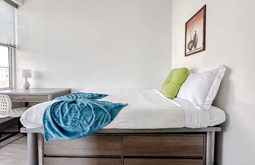 Downtown Springfield Apartamento | Sleepover: Eclectic 1BD/1BA- Downtown Springfield