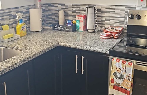 May Pen Apartamento | 10 Minutes To May Pen Town Minutes To The Highway Condo In A Gated Community