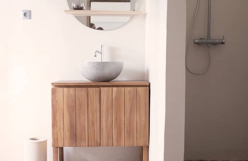 Figueira Casa | Welcome to Casa das Escadinhas, a charming oasis in the Algarve.