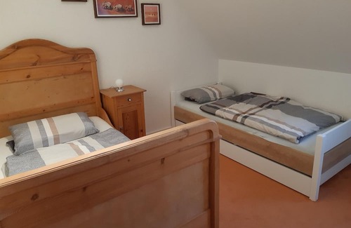 Volkenroth Apartamento | Ferienwohnung Völkenroth - Appartement/fewo, Bad, WC, 2 Schlafräume
