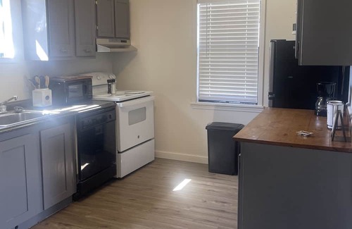 Durant Cabaña | A Cozy Cottage in Durant, Oklahoma. Comfortable, clean & conveniently located!