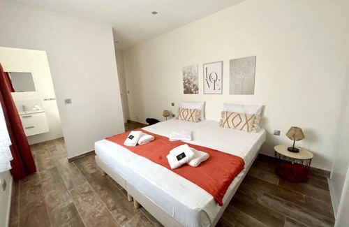 Montady Villa | Villa Architecte AU Calme Wifi