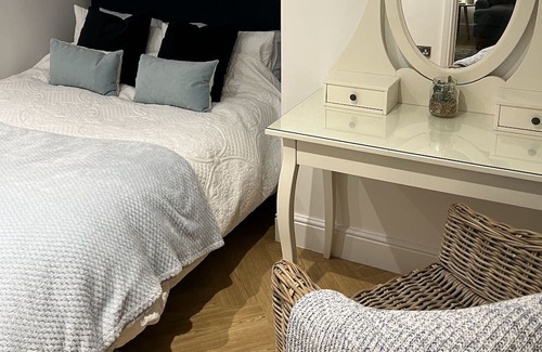 Filby Casa | Stargazing, Norfolk escape