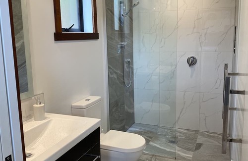 Surfdale Casa | Marina Heights