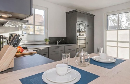 Dargen Casa | Neu Errichtetes Ferienhaus in Ruhiger Wohngegend mit Parkplatz, Sauna und Wlan - Fischerdorf