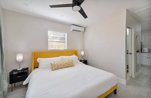 Saint Cloud Casa | Pet friendly + in Dwtn + 20mi to Disney & Parks!
