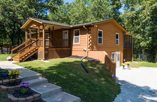 Johnson County Casa | Quiet and serene place to recharge and enjoy the beauty of nature!