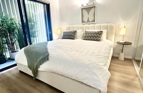 Randwick Apartamento | Recover@Luxe Modern Randwick Abode with elevator