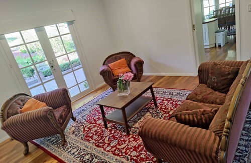 Lower Plenty Casa | Spectacular Acre Venue with Stunning Views
