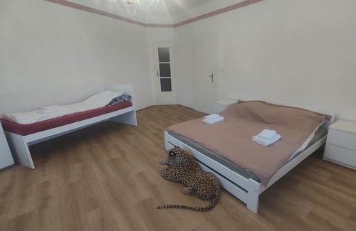 Podoli Apartamento | Apartmán Executive - Pankrác (90m2)