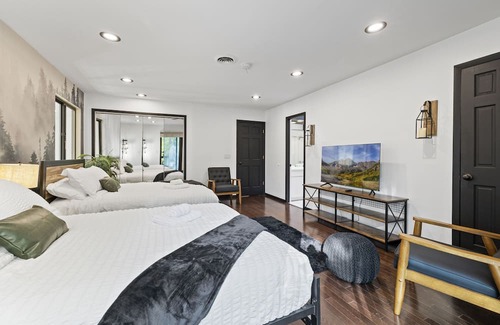 Washingtonville Casa | Indoor heated pool!