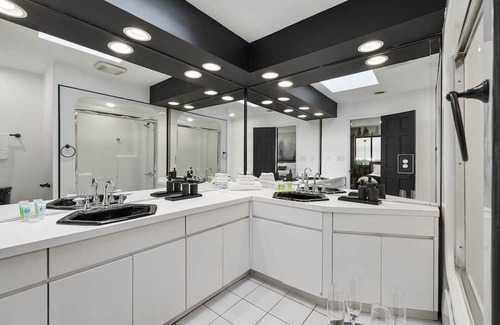 Washingtonville Casa | Indoor heated pool!
