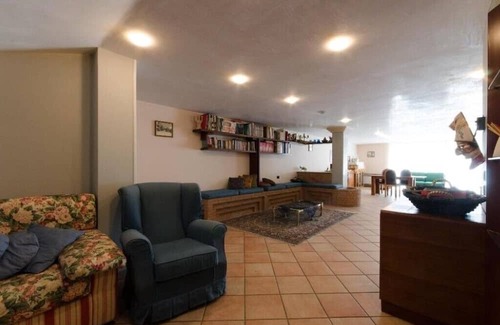 Acquaviva Picena Apartamento | Vrbo Property