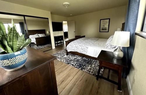 Watsonville Apartamento | Spacious two bedroom with expansive views of the mountains and valleys!