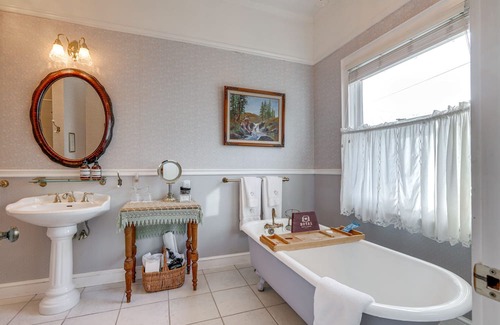 Sutter Creek Villa | Sutter Creek Vacation Rental - Walk to Tastings!