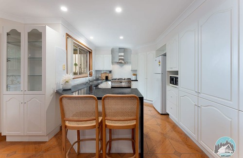 Wollongong Casa | Shell Cove Coastal Haven