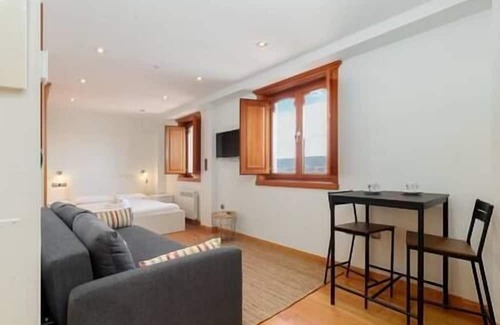 Casco Vello Apartamento | Estudio Céntrico y Moderno