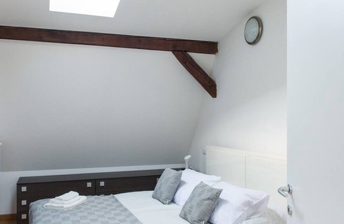 Kosice Old Town Apartamento | Comfy Loft on Hlavna with two bathrooms and an elevator