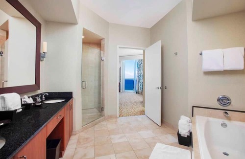 Sunny Isles Beach Casa | 2-Bedroom Suite at a 4.5⭐️ Hotel