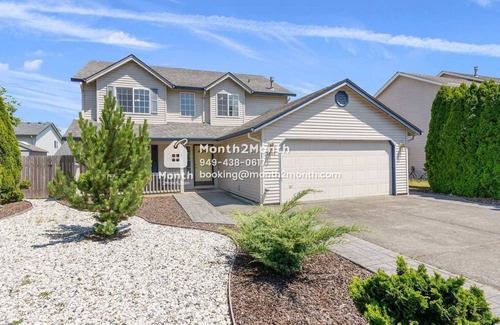 Vancouver Casa | Spacious home on SE 171ST #41784