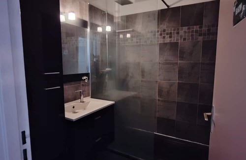 Combat Apartamento | Spacieux T6 de 160 m2 en Duplex Avec vue Panoramique de Paris. Idéal !