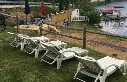 Lochmere Cabina | 1 BR Cabin with Dock and Shared Beach