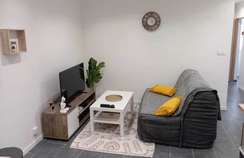 Vierzon Apartamento | "Le Cocooning" - Parking Gratuit - Arrivée Autonome