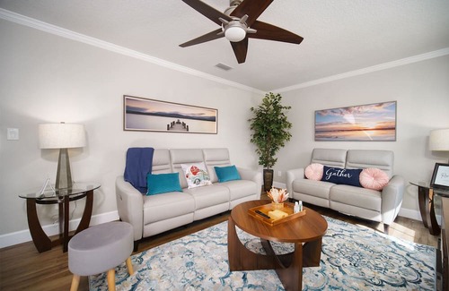 Orange Park Casa | Charm &Cozy Home Pool Heated