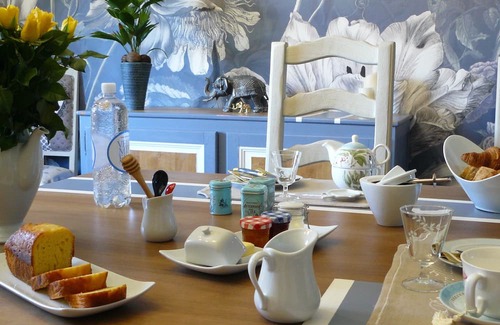 Purgerot Cama Y Desayuno | Dans Maison du Xviiième Siècle, Deux Jolies Chambres D'hôtes Décorées Avec Soin!