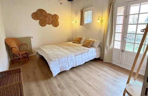 Thore-la-Rochette Cabaña | Gite Thoré-la-Rochette, 5 bedrooms, 15 persons