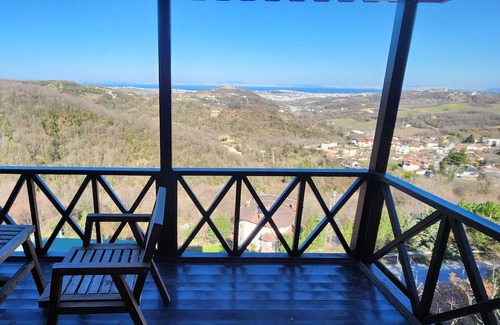 Yalova Casa | Cozy Chalet with sea and forest view, 20 minutes to the beach, Pet friendly!