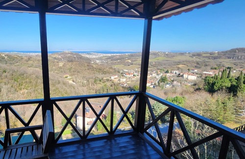 Yalova Casa | Cozy Chalet with sea and forest view, 20 minutes to the beach, Pet friendly!