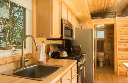 Marion Casa | Dogs, Tiny House, Steam Sauna, Kayaks & Fire