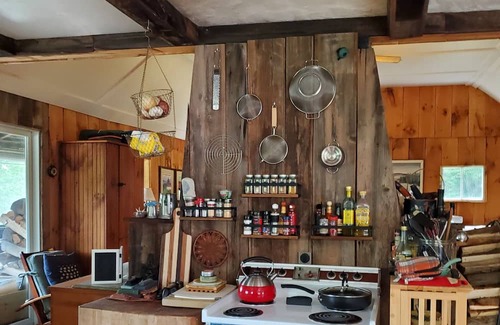 Ripton Cabina | Cozy Cabin on Robert Frost Mountain in Ripton, Vermont