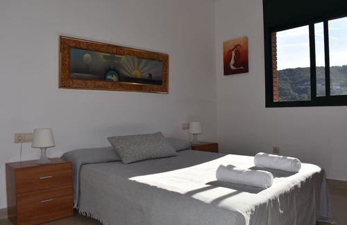 Sa Riera Chalet De Esquí | Fantástica Casa en Sa Riera, Zona muy Tranquila y a 3 Minutos de la Playa