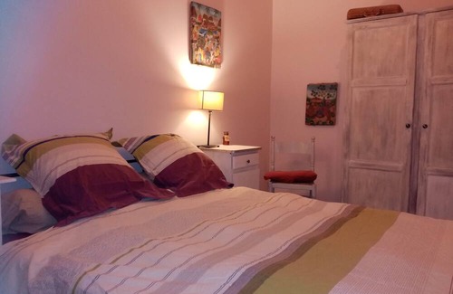 Champeaux Cama Y Desayuno | La Campagne au Bord de la Mer. Une Chambre Chez L'habitant et ses Animaux