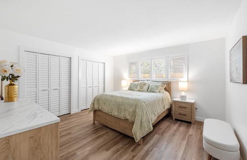 The Strand Casa | NEWLY RENOVATED HOME - Available August 2024 - 2 BLOCKS TO BEACH!