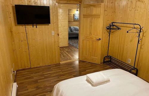 Necedah Cabina | Castle Rock Hideaway