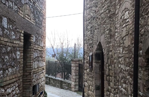 Giano dell'Umbria Casa | Giano dell’Umbria - Privacy e silenzio